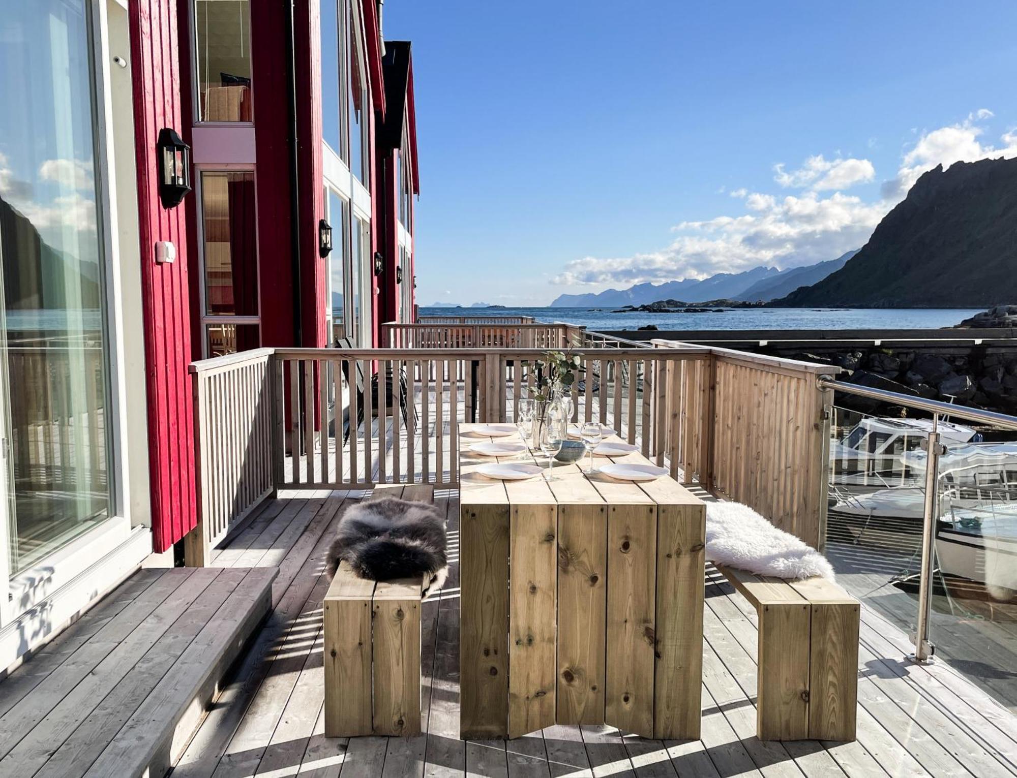 High Standard Lodge Ballstad Exterior photo